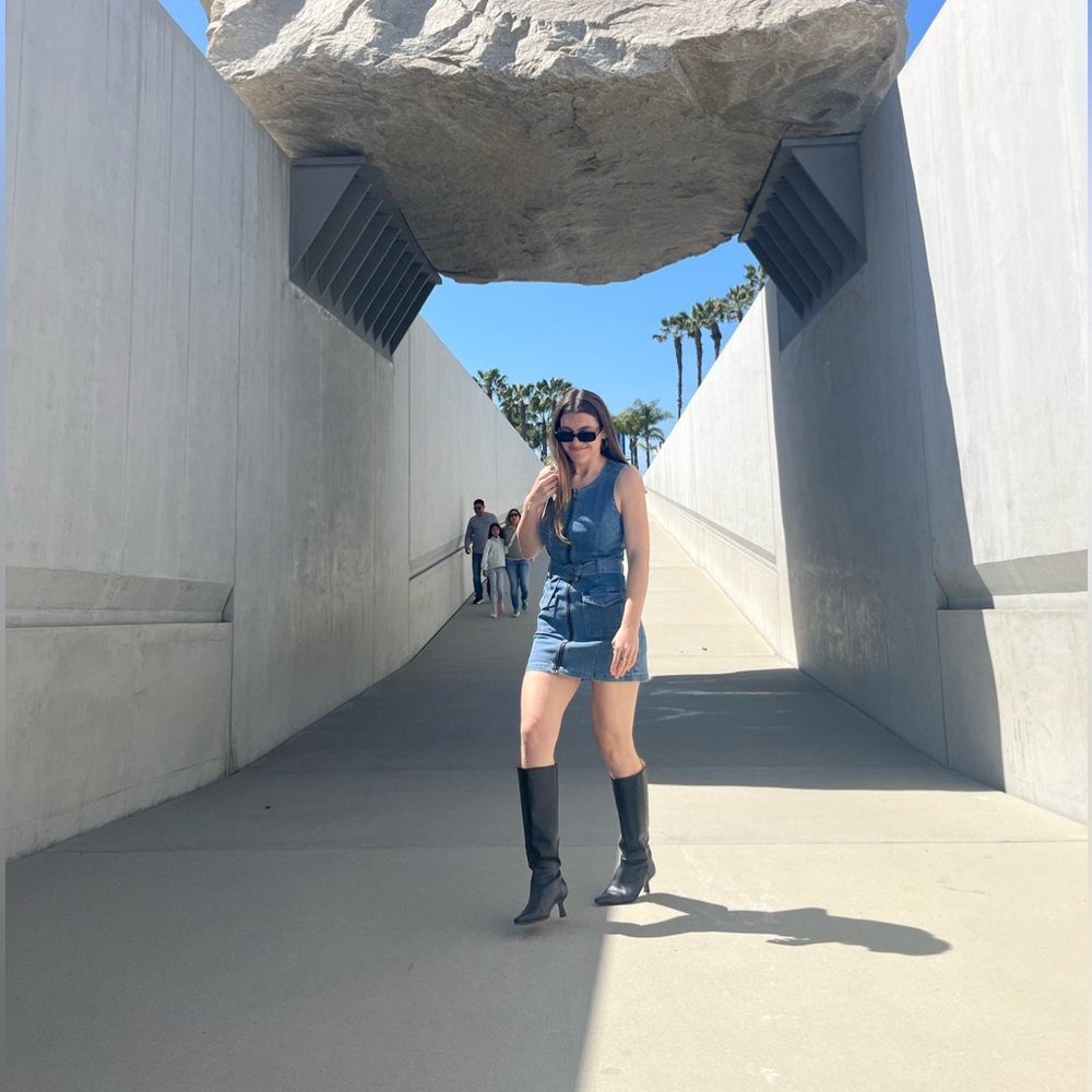 Meet your Posher, Clarisa